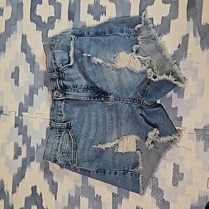 Kendall & Kylie Cutoff denim shorts Size 5/27 cutoff shorts